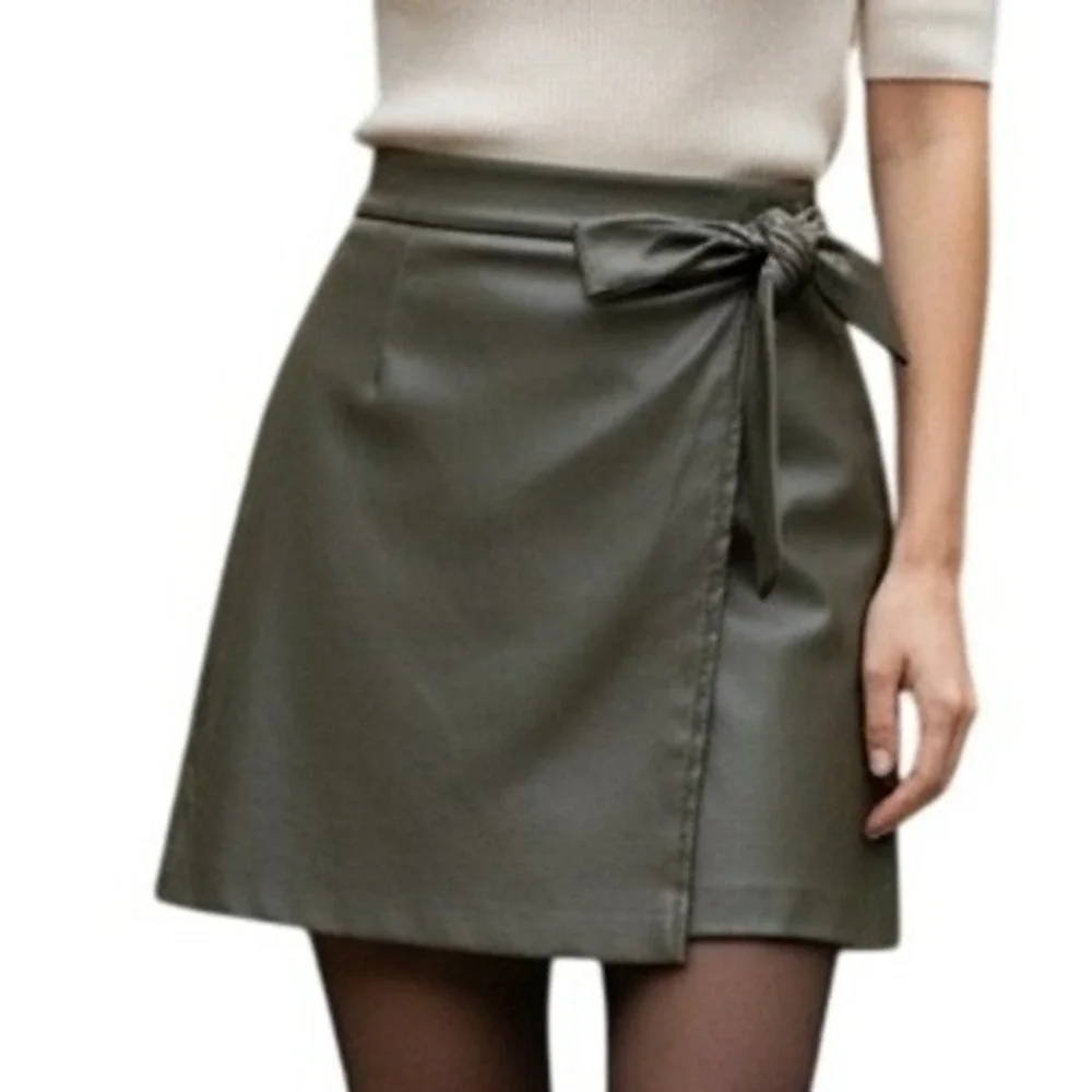 Wilfred free mini